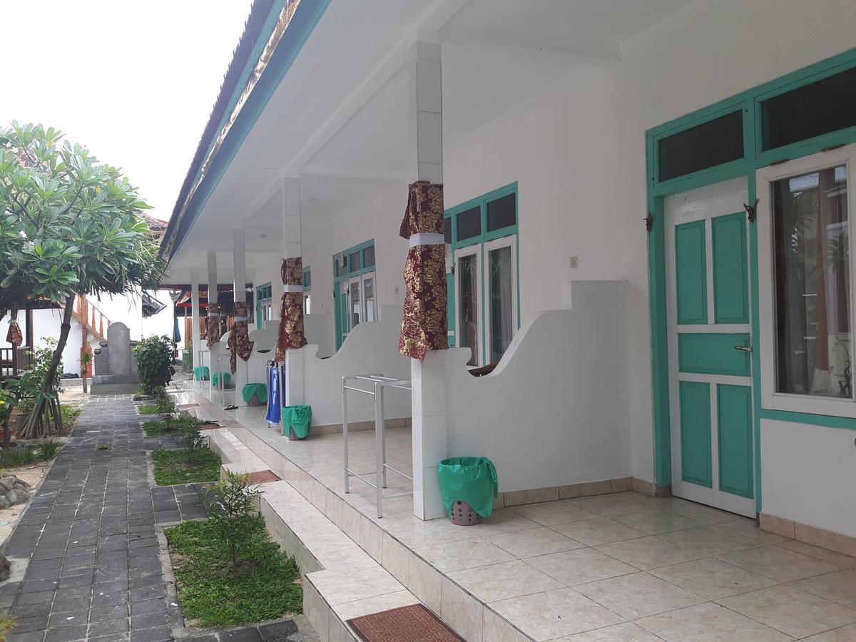Agung Lembongan Bungalow ภายนอก รูปภาพ