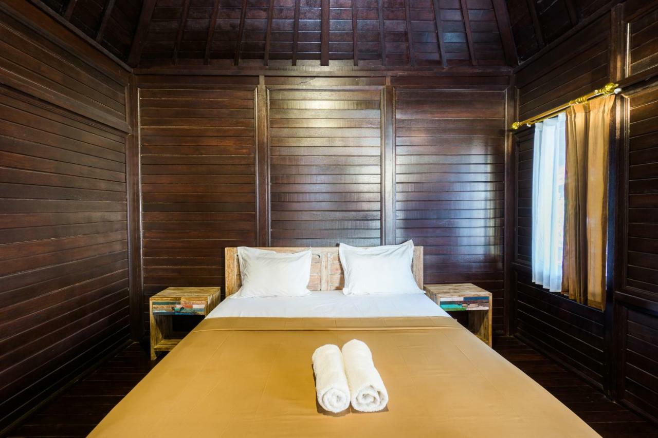 Agung Lembongan Bungalow ภายนอก รูปภาพ