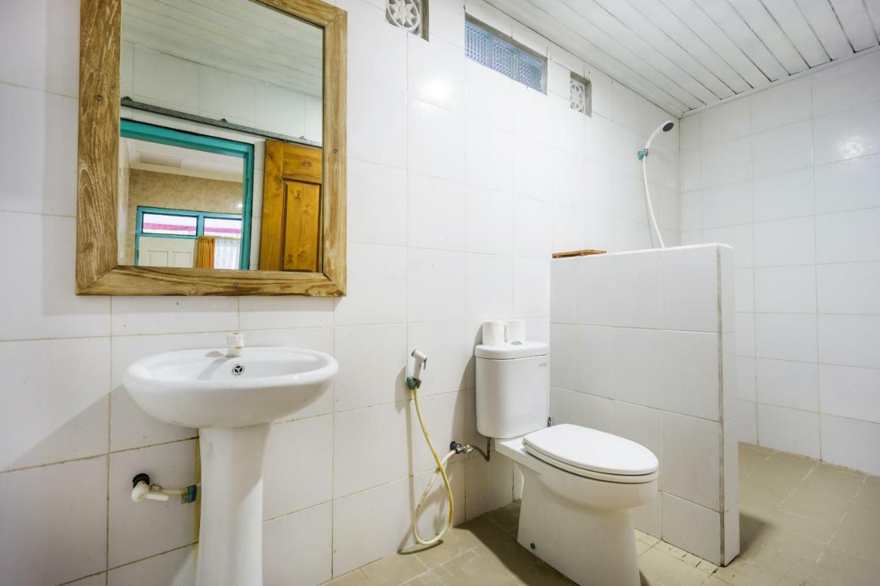 Agung Lembongan Bungalow ภายนอก รูปภาพ