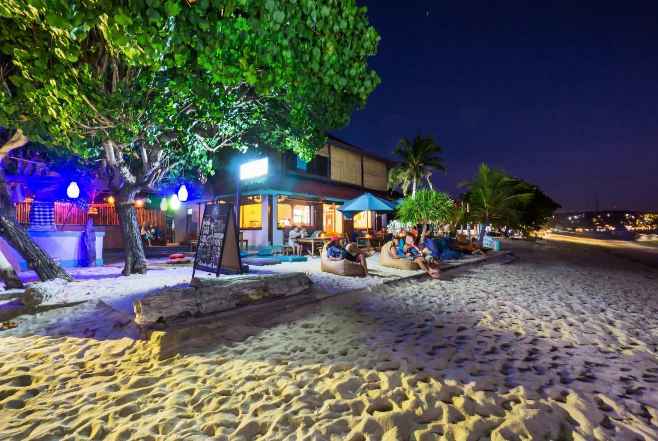Agung Lembongan Bungalow ภายนอก รูปภาพ